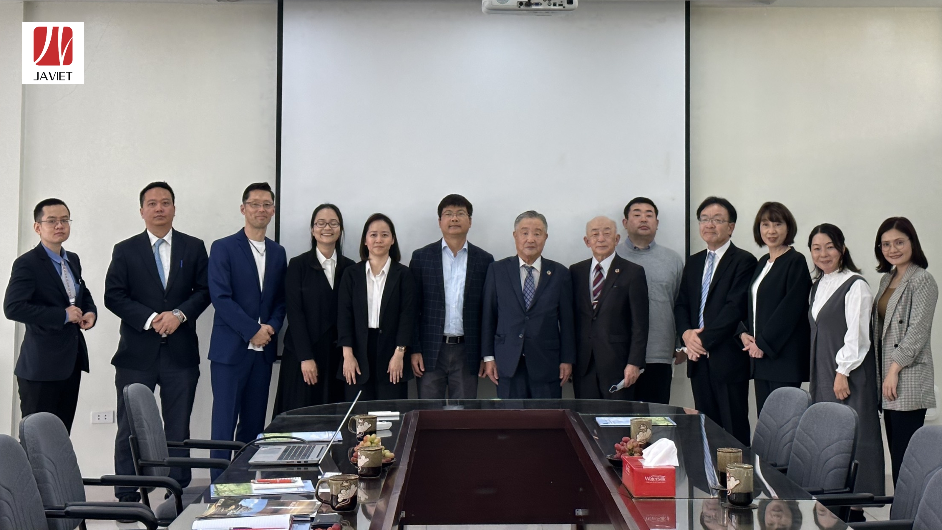 Gặp Mặt Hiệp Hội Doanh Nhân Tỉnh Shimane Làm Việc Tại Công Ty JAVIET